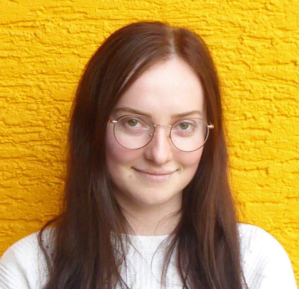 Alina24 Alina24